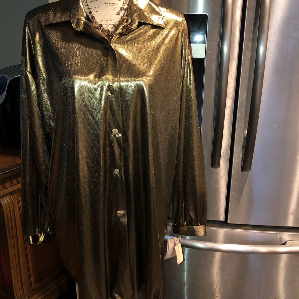 Nwt button down shirt